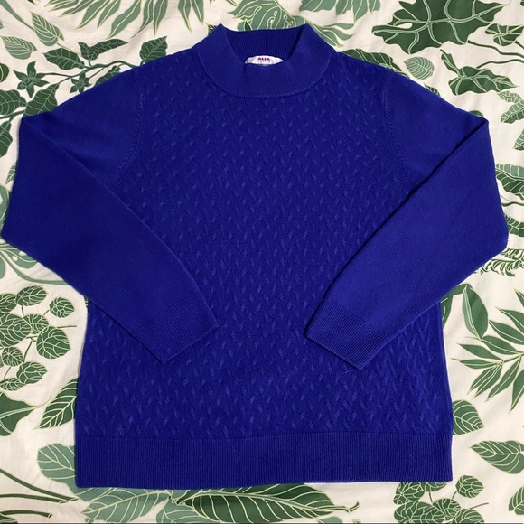 Alia Mock Neck Sweater - Picture 2 of 4